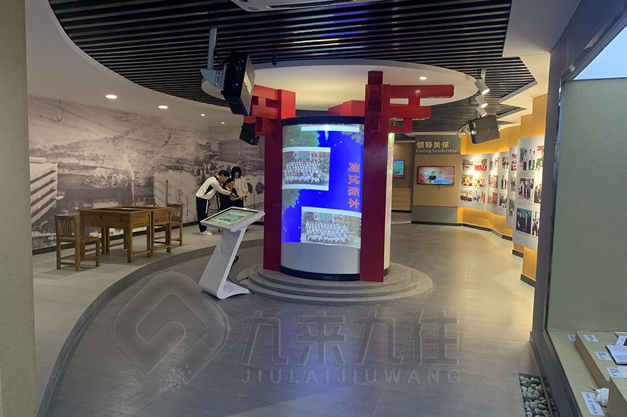 高中校史館設(shè)計(jì),數(shù)字化校史展覽館施工,九來(lái)九往多媒體校史館建設(shè)計(jì)公司